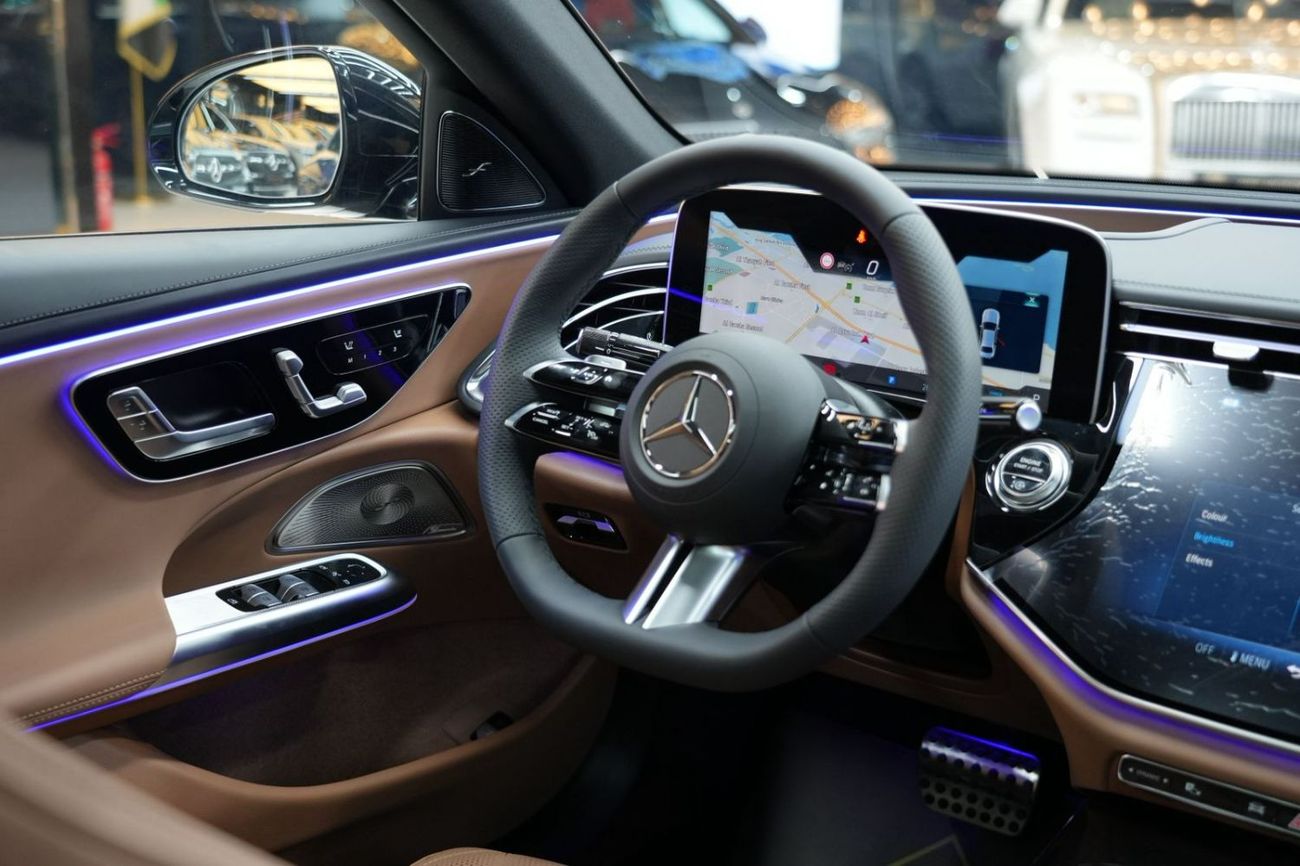 Mercedes-Benz E300 Mercedes-Benz E 300 | 2025 GCC 0km | Agency Warranty | AMG Sports Package | Black Piano Trim