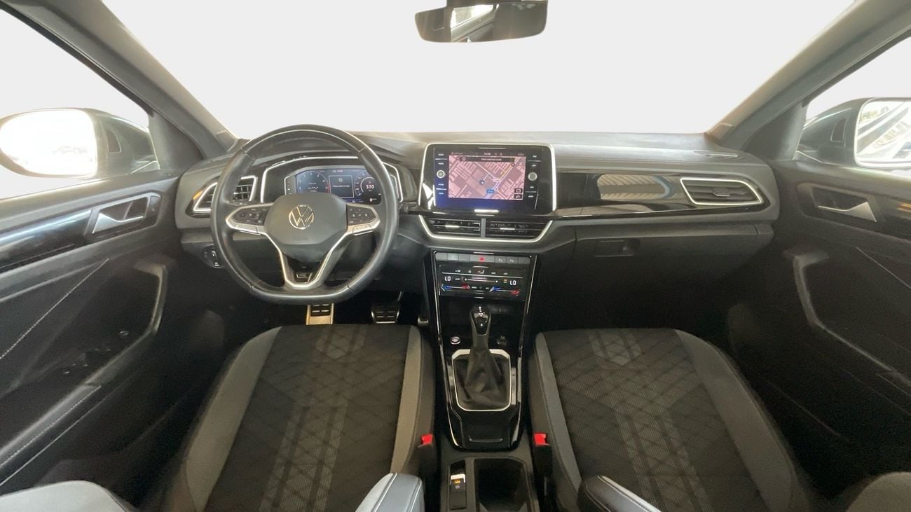 Volkswagen T-ROC 1.4 TSI R-LINE | Guaranteed Warranty | 0 Down Payment