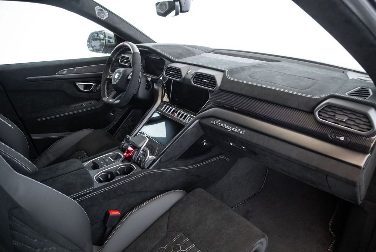 Lamborghini Urus PERFORMANTE