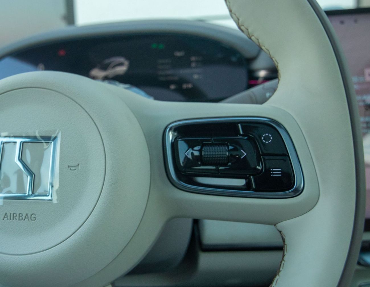 زيكر 7X 2026 ZEEKR 7X | PREMIUM | RWD | GCC | 615 KM | 416 HP | EXPORT ONLY