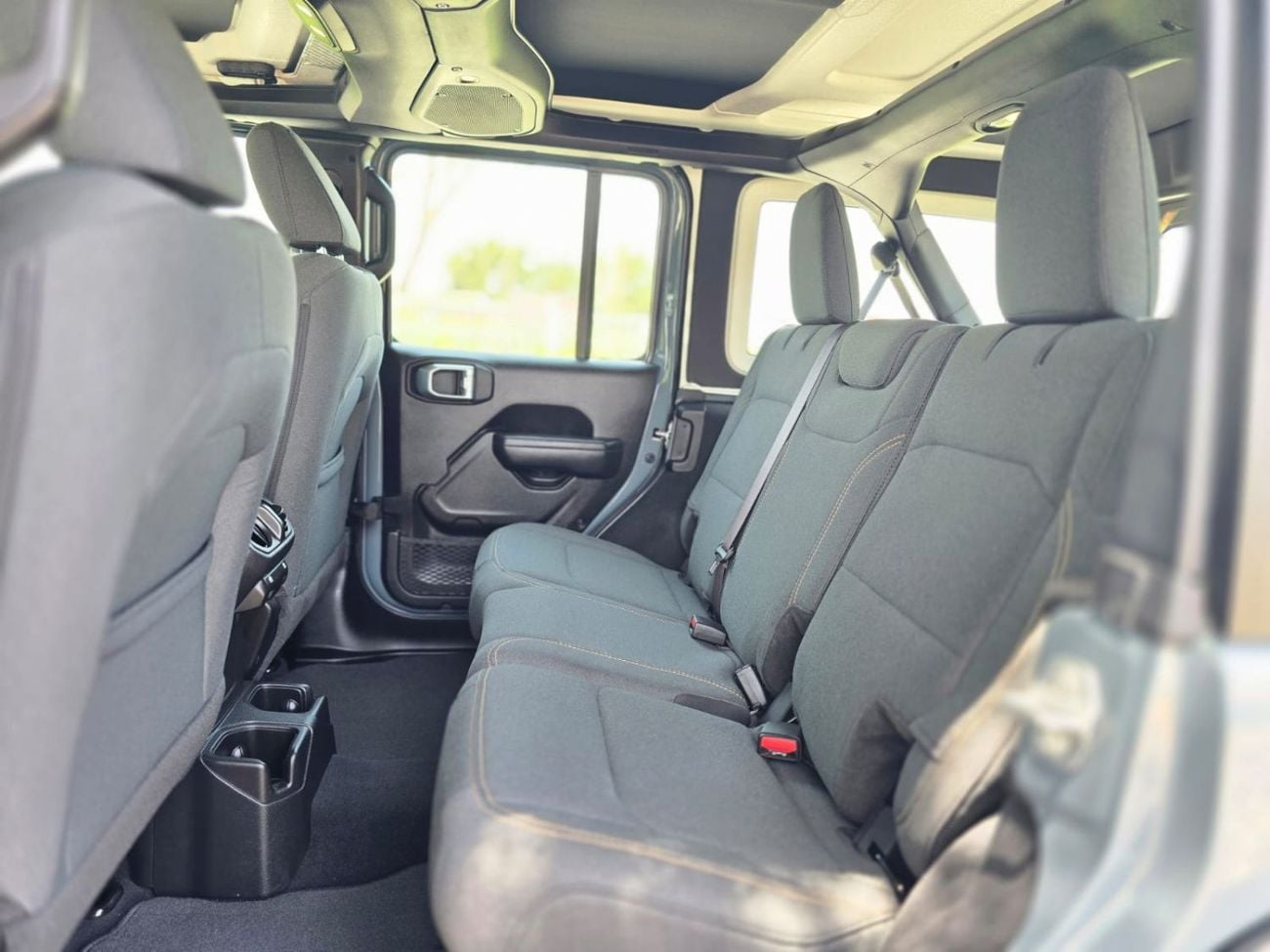 جيب رانجلر Unlimited Sport S 2.0L A/T