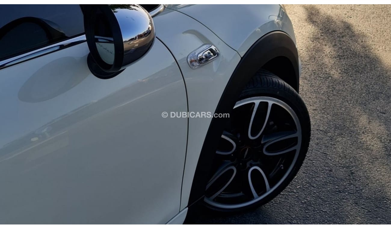 Mini Cooper S JCW Full Option 2016 Full Service History GCC