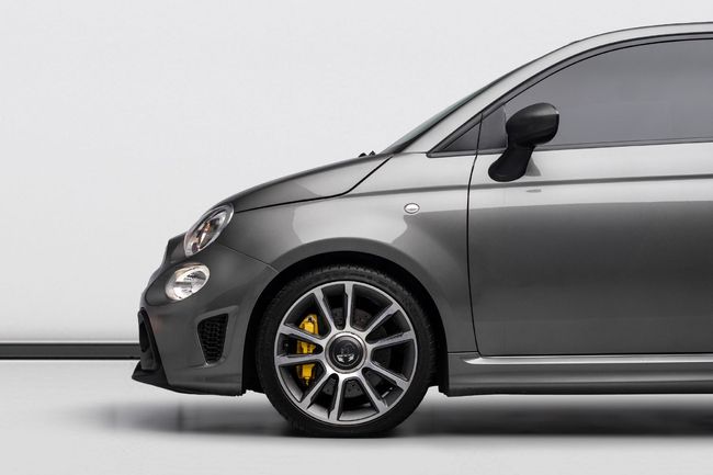 Abarth 695 TURISMO, миниатюра 27