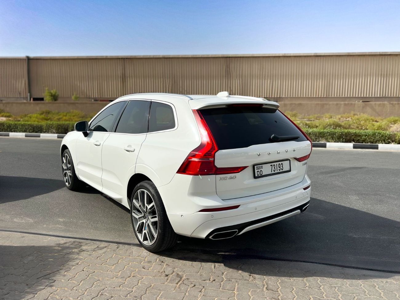 Volvo XC60 T6 R Design Plus