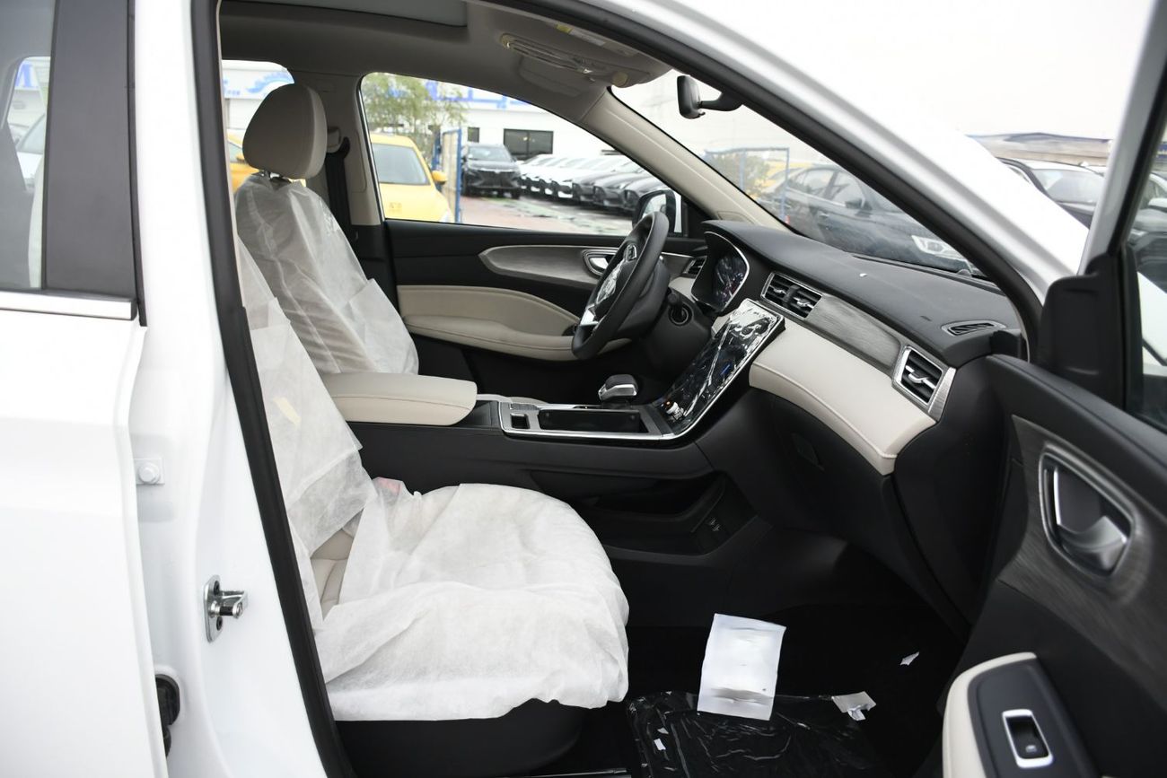 أم جي RX5 2025 MG RX5 1.5L STD Automatic ( Ready Stock )