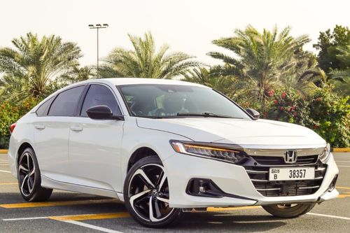 Honda Accord 2022 key less entry radar full option (no sun roof)