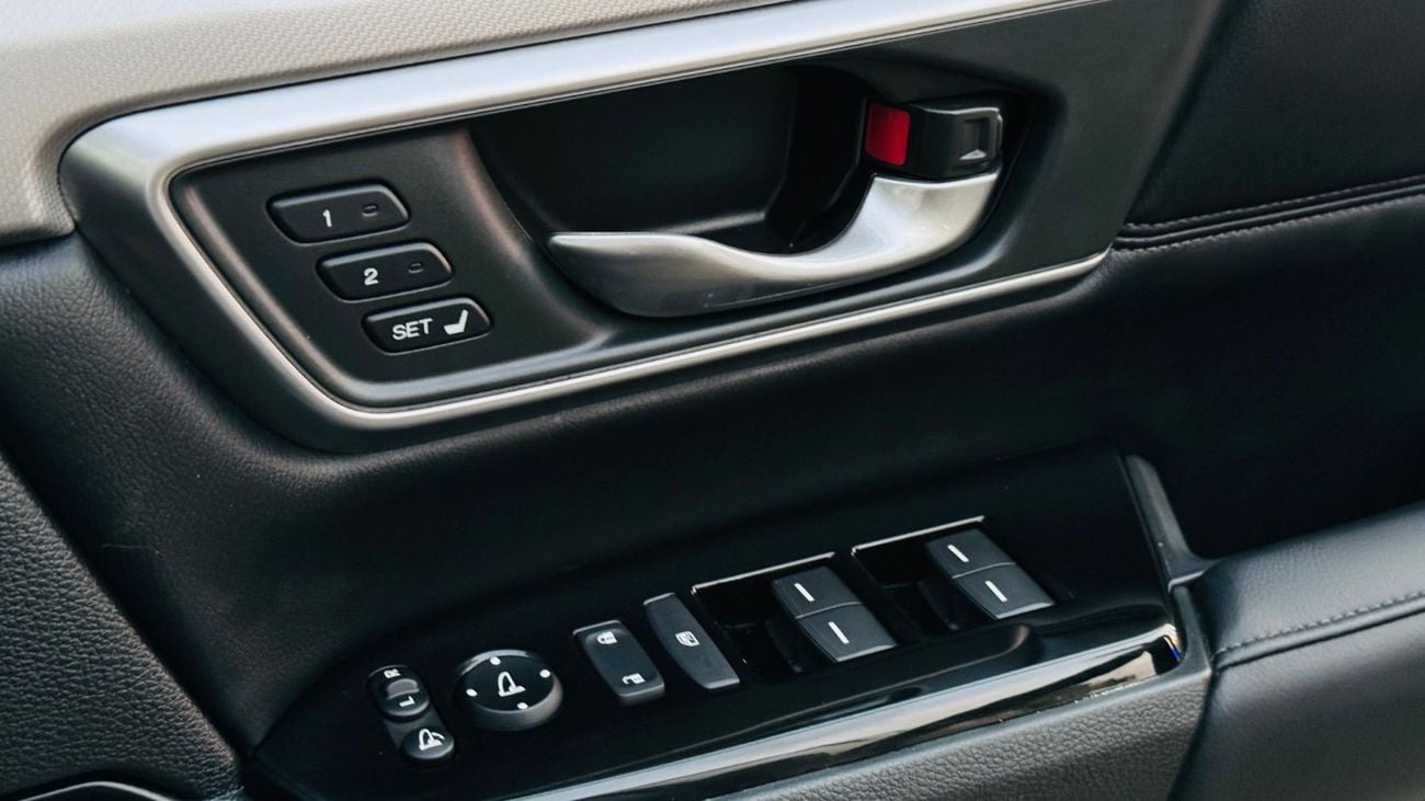 Honda CRV PREMIUM CONDITION | 1.5L PETROL | RHD | 2023 | MEMORY & ELECTRIC SEAT | DOUBLE SUNROOF | PARKING SEN