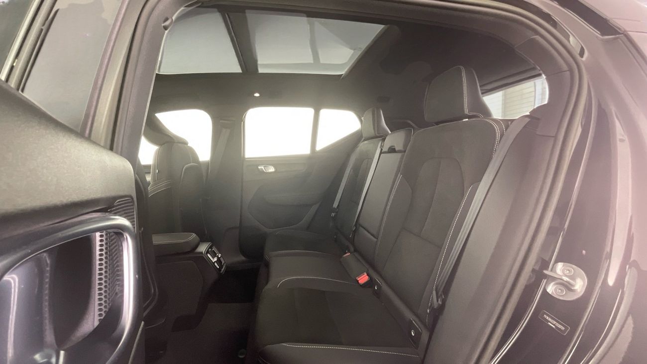 Volvo XC40 B4 Ultimate | upto AED 20,000 Ramadan Discount | Guaranteed Warranty | 0 Down Payment