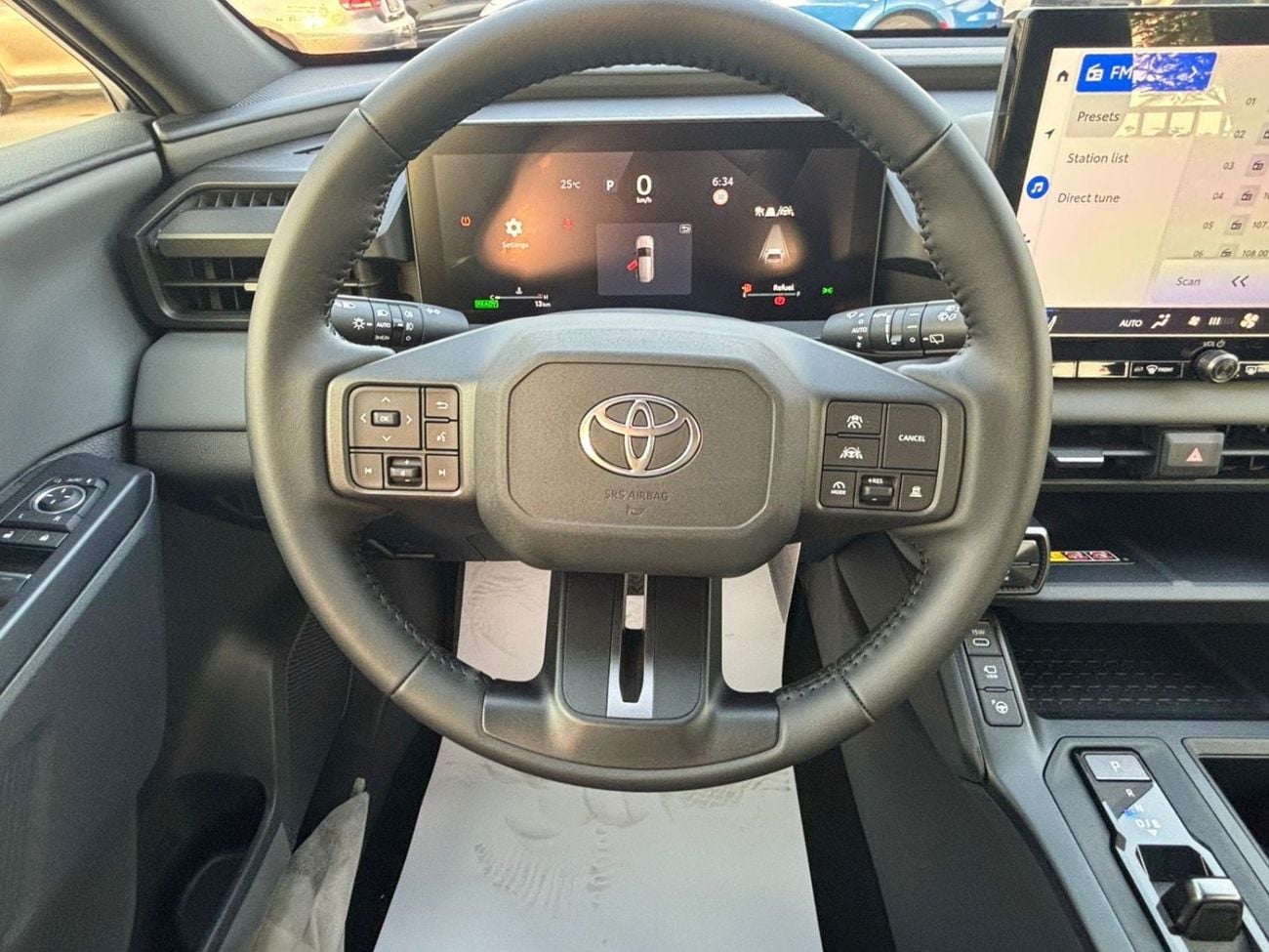 تويوتا راف ٤ VXR HEV