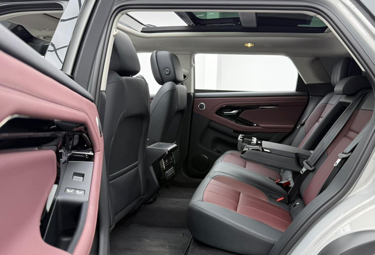 لاند روفر رانج روفر إيفوك P250 SE 2.0L 2025 Range Rover Evoque P250 SE Dynamic L, Warranty, Low Km, Excellent Condition, Chine