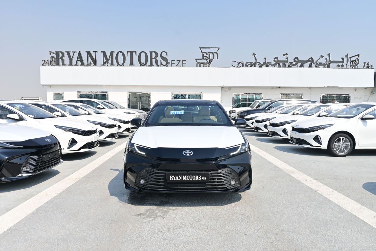 تويوتا كامري Toyota Camry LE Saudi 2.5L Hybrid, Model 2025, Color Black