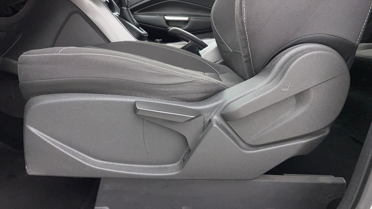 Ford Escape S 2.5 | Zero Down Payment | Free Home Test Drive