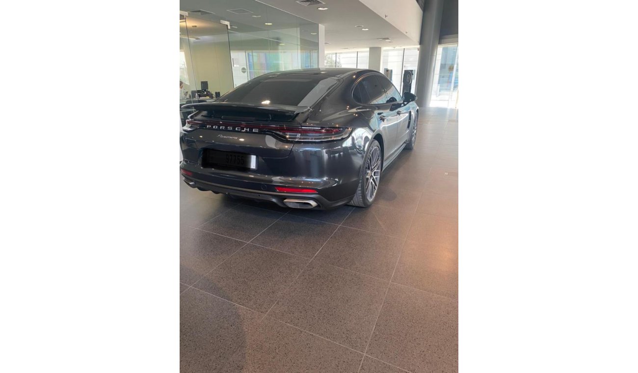 Porsche Panamera