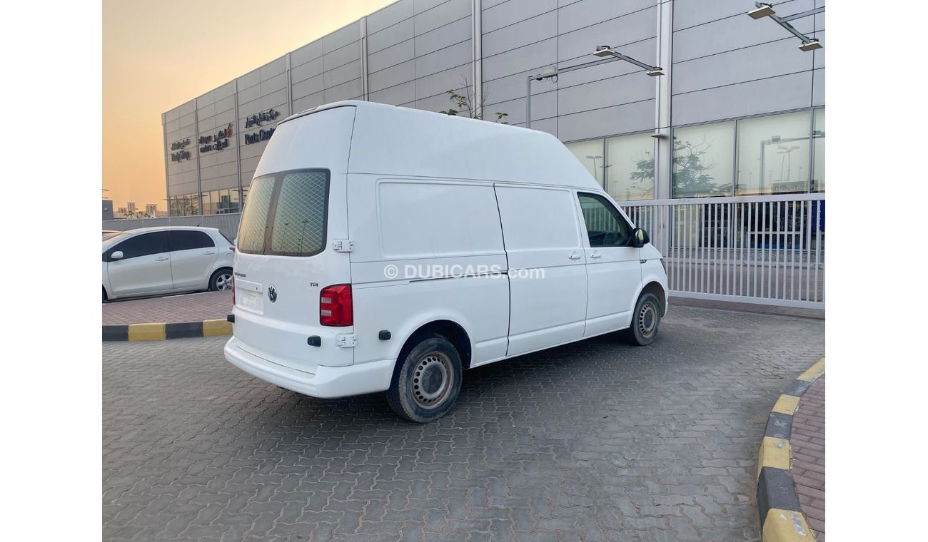 فولكس واجن T6 ترانسبورتر GCC VAN DIESEL