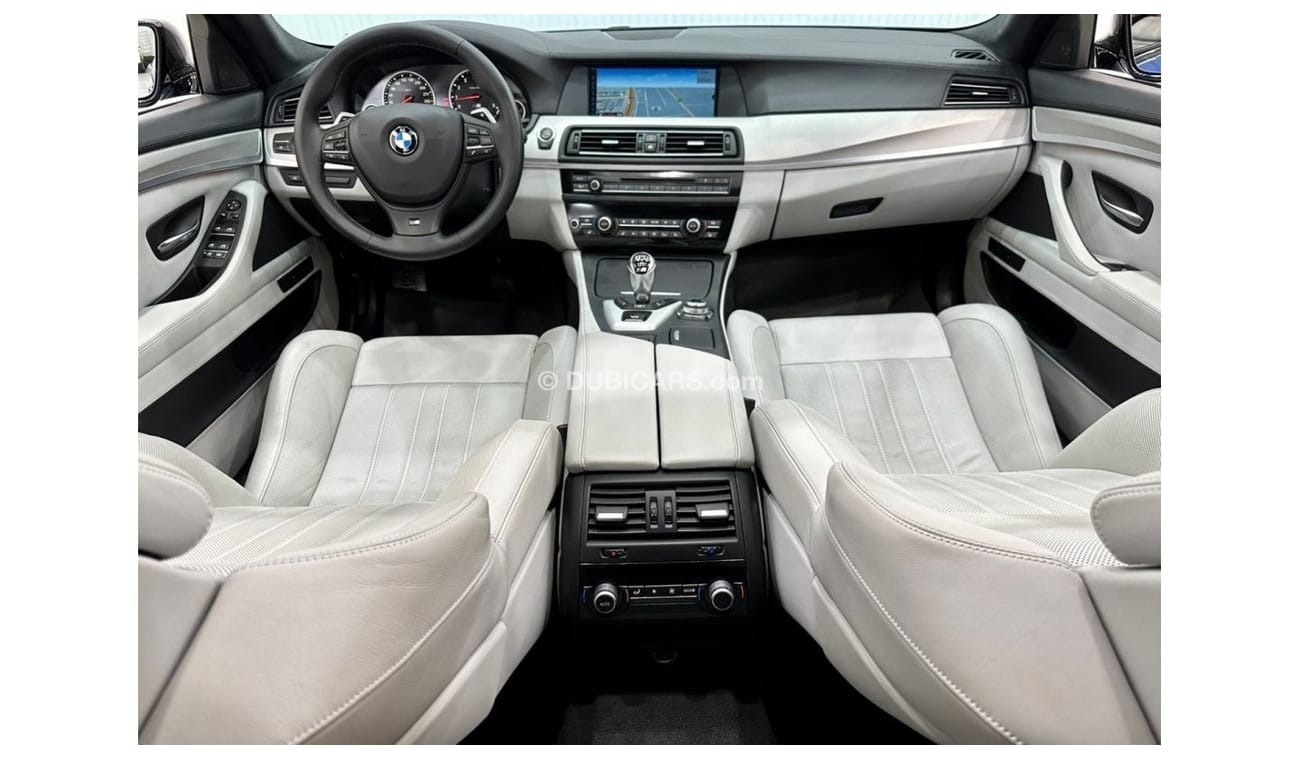 BMW M5 Std 2012 BMW M5 Vorsteiner, BMW Service History, Carbon Pack, Low Kms , GCC Specs