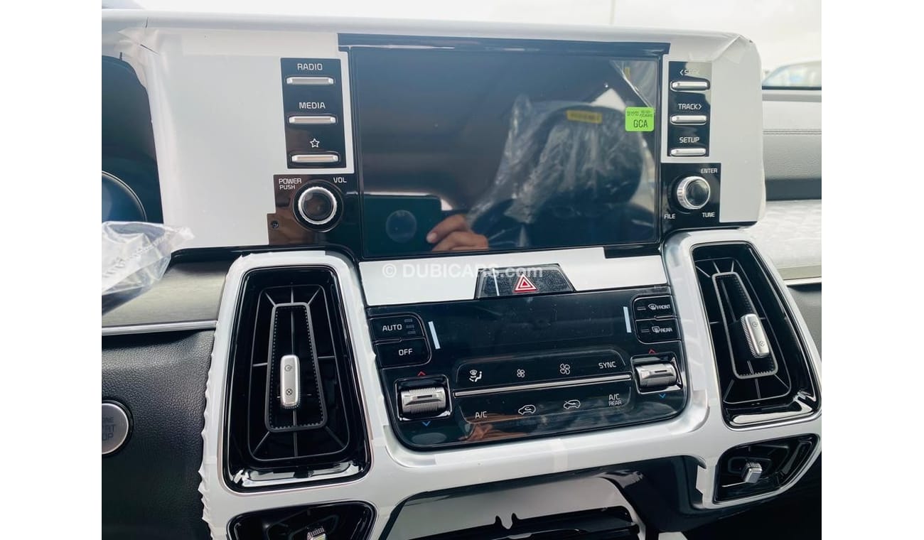 كيا سورينتو KIA SORENTO 2.5L 4WD HIGH