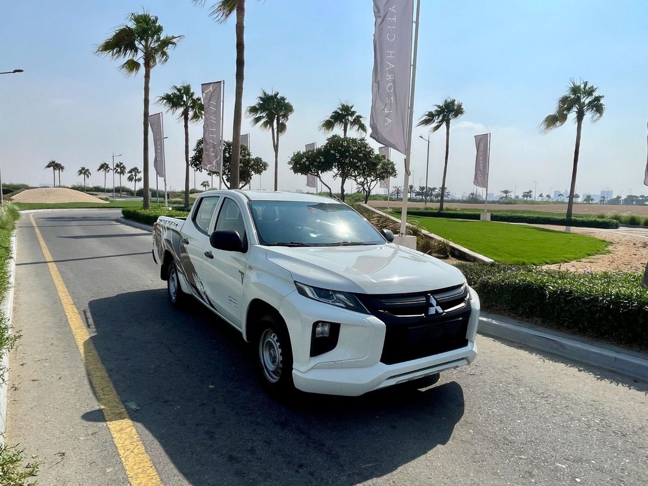 Mitsubishi L200 GL 2.4L (128 HP) Double Cab Utility