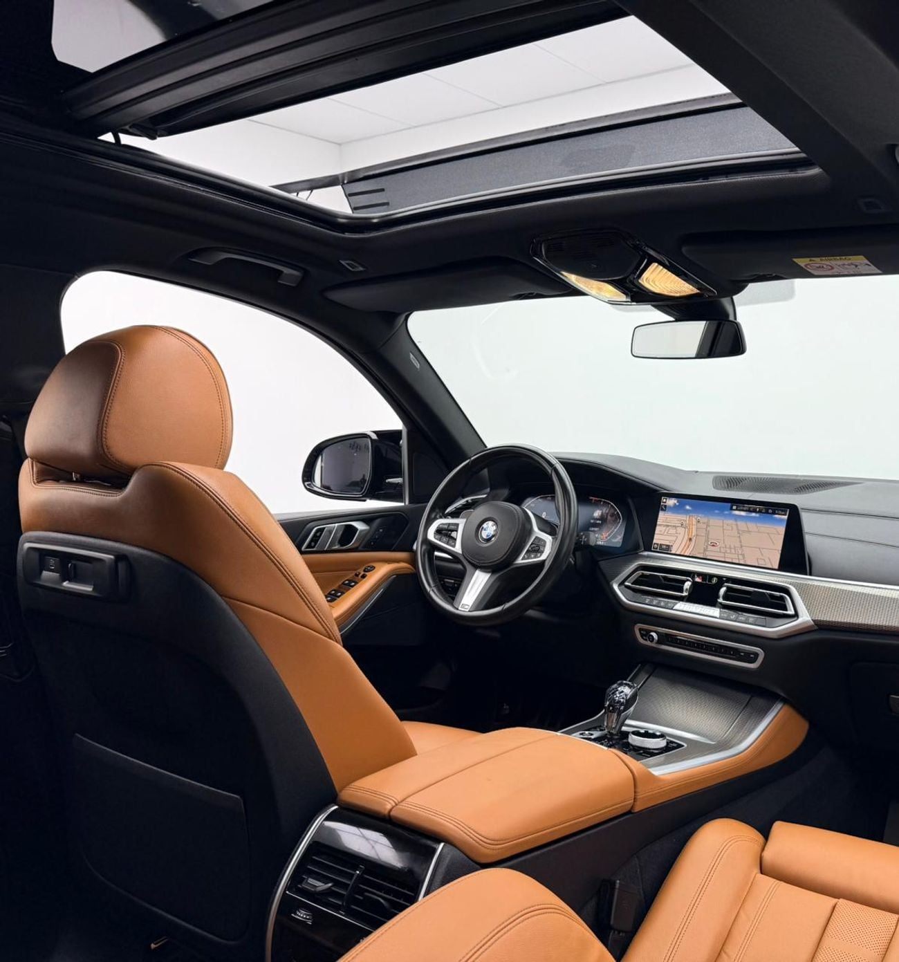 بي أم دبليو X5 2022 BMW X5 xDrive40i M-Sport, 2027 BMW Warranty + Service Pack, Full BMW Service History, GCC