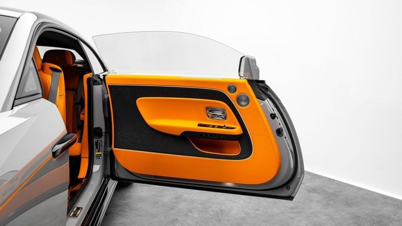 رولز رويس سبيكتر Black Badge - 2026 - GCC - Under Warranty and Service Contract