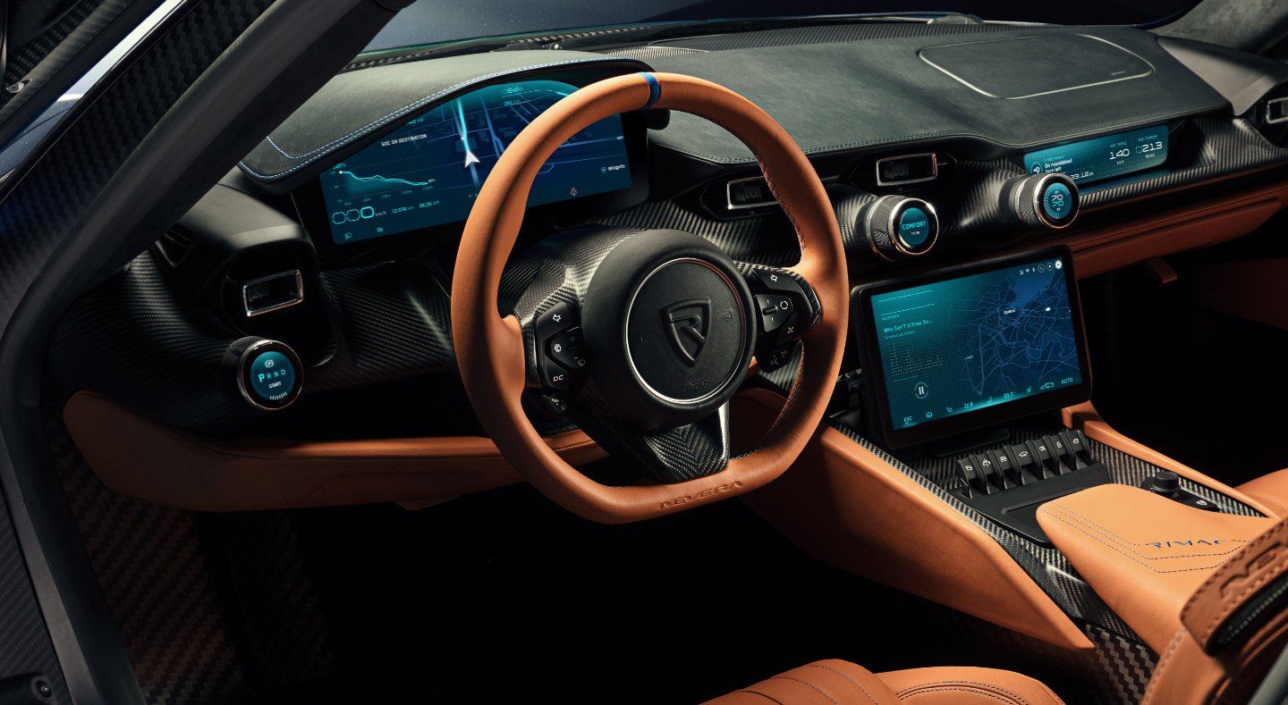 Rimac Nevera interior - Cockpit
