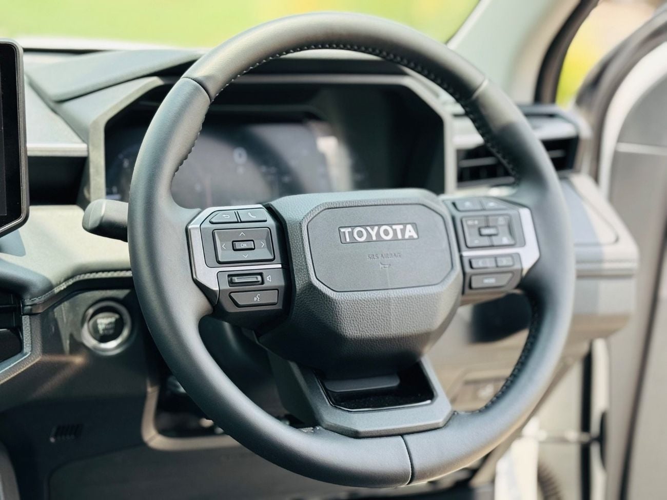Toyota Hilux SGLX Travo overland plus RHD