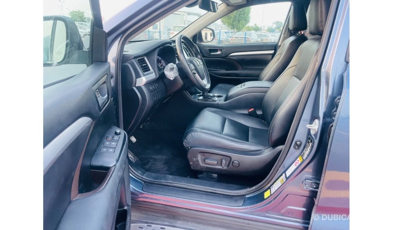 Toyota Highlander Xle sunroof