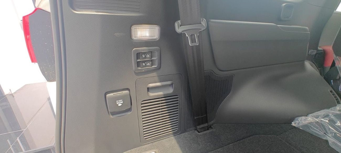 Toyota Land Cruiser GR SPORT