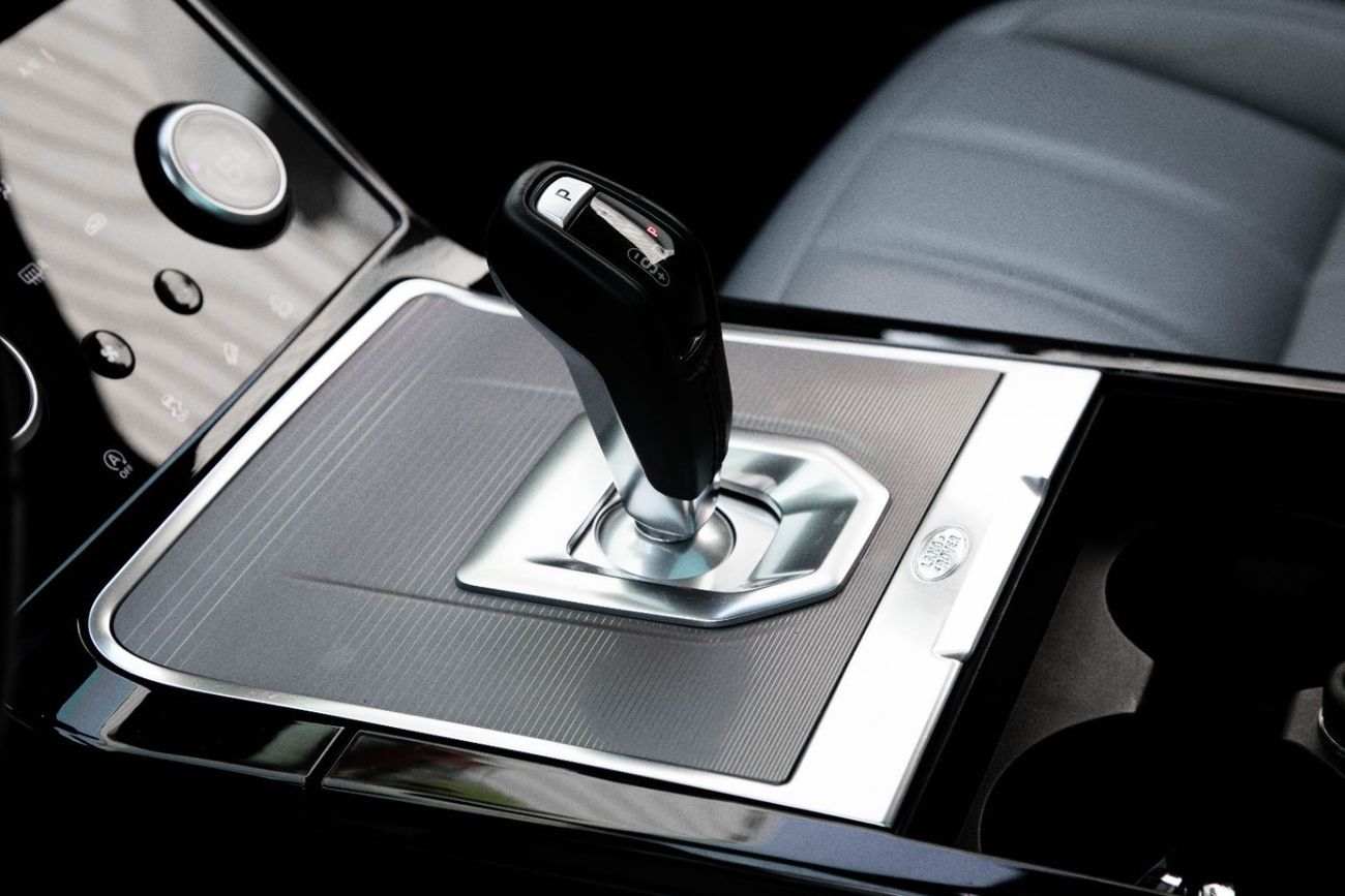 Land Rover Range Rover Evoque P200 R-Dynamic R-Dynamic | 3,819 P.M  | 0% Downpayment | LOW KM'S | STUNNING