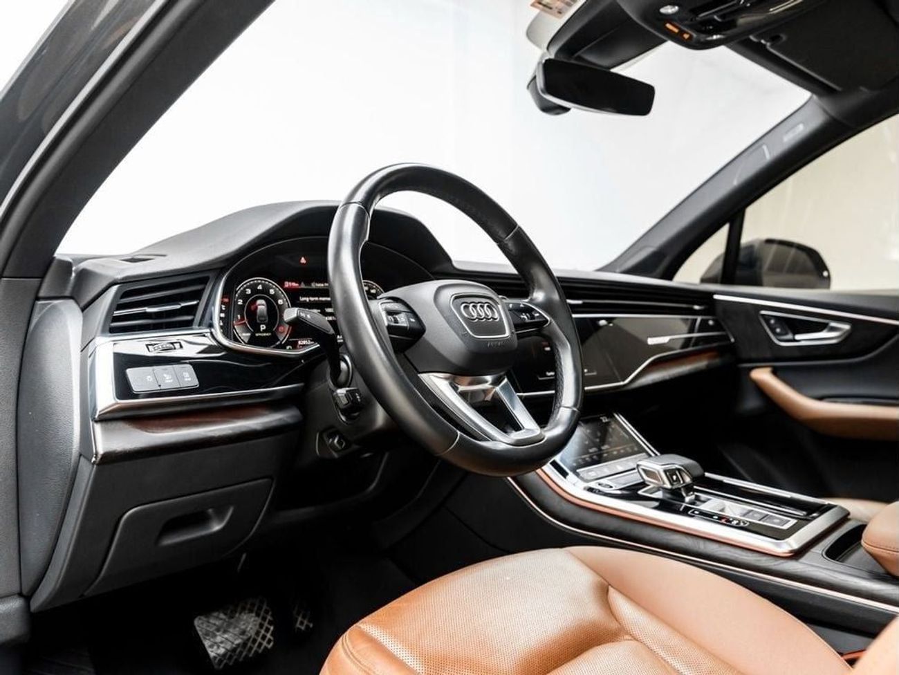 أودي Q7 55 TFSI quattro S-Line 3.0L