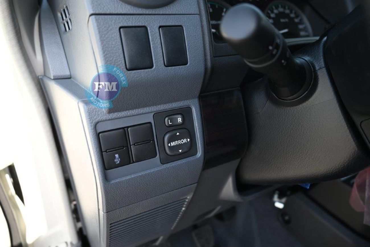 Toyota Land Cruiser 70 76 LX-G1 2.8L Turbo Diesel 5 Seater Manual