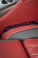 تويوتا لاند كروزر 3.5L PETROL VX OFFROAD EDITION WITH MBS AUTOBIOGRAPHY VIP SEAT