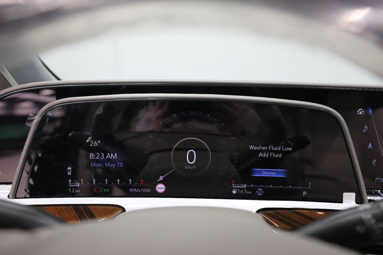 كاديلاك إسكالاد GCC | Brand New | Under Warranty | V8 6.2L AWD 420 Hp | AED 8,200 monthly | Ref#Escalade