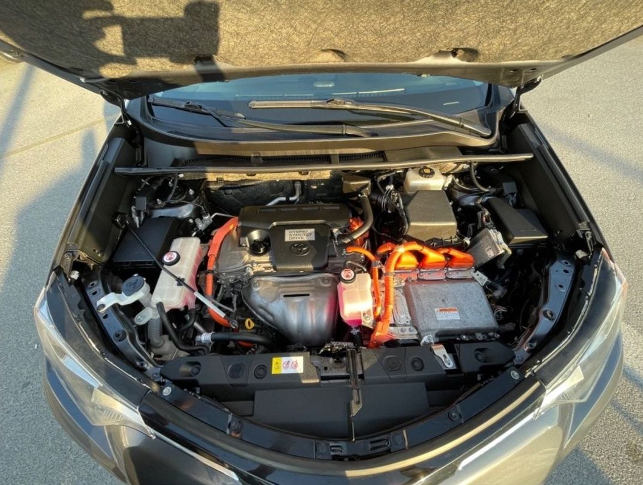 Toyota RAV4 2018 TOYOTA RAV4 XLE HYBRID FULL OPTIONS IMPORTED FROM USA