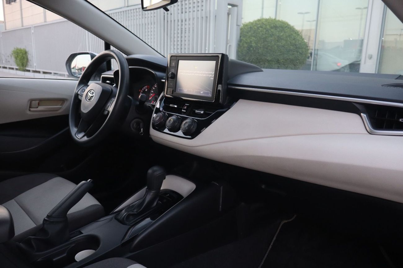 تويوتا كورولا SE 1.6L