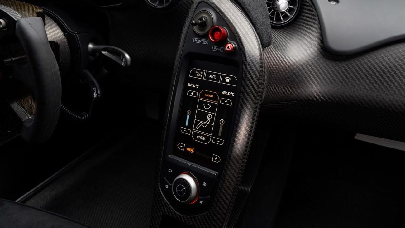 McLaren P1 GTR 2015 - GCC - Street Legal