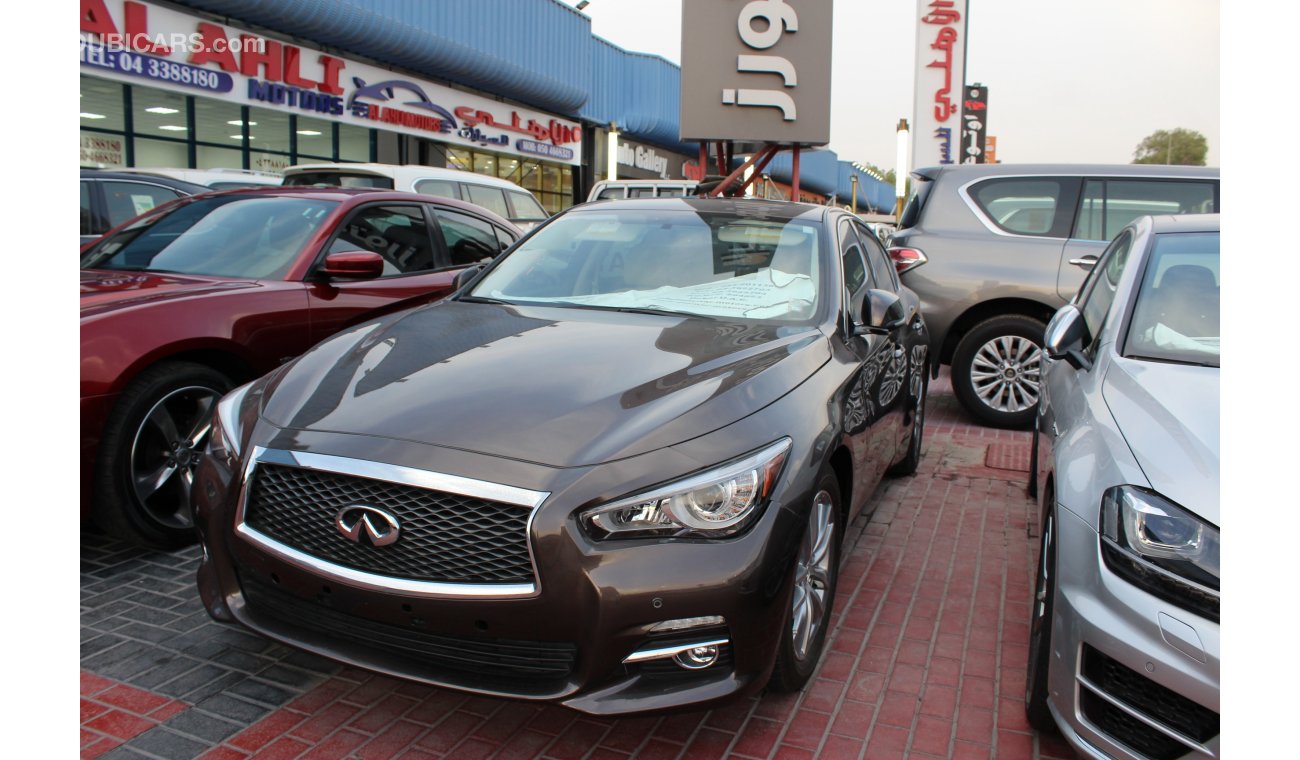 Infiniti Q50 Used Car Good condition Import US V6 TWIN TURBO