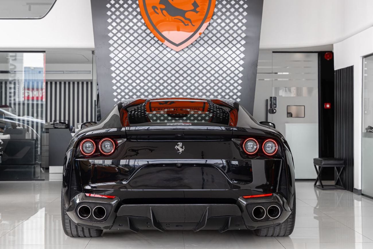 فيراري 812  سوبرفاست Ferrari 812 Superfast |  GCC Specs | Fully Carbon Fiber | Ceramic Brakes | Low Mileage | 2018