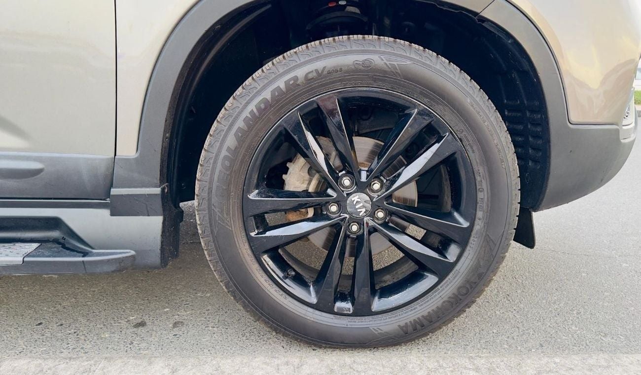 كيا سورينتو PREMIUM CONDITION | 2.0L DIESEL ENGINE | LHD | AT | 2011 | PUSH START ENGINE