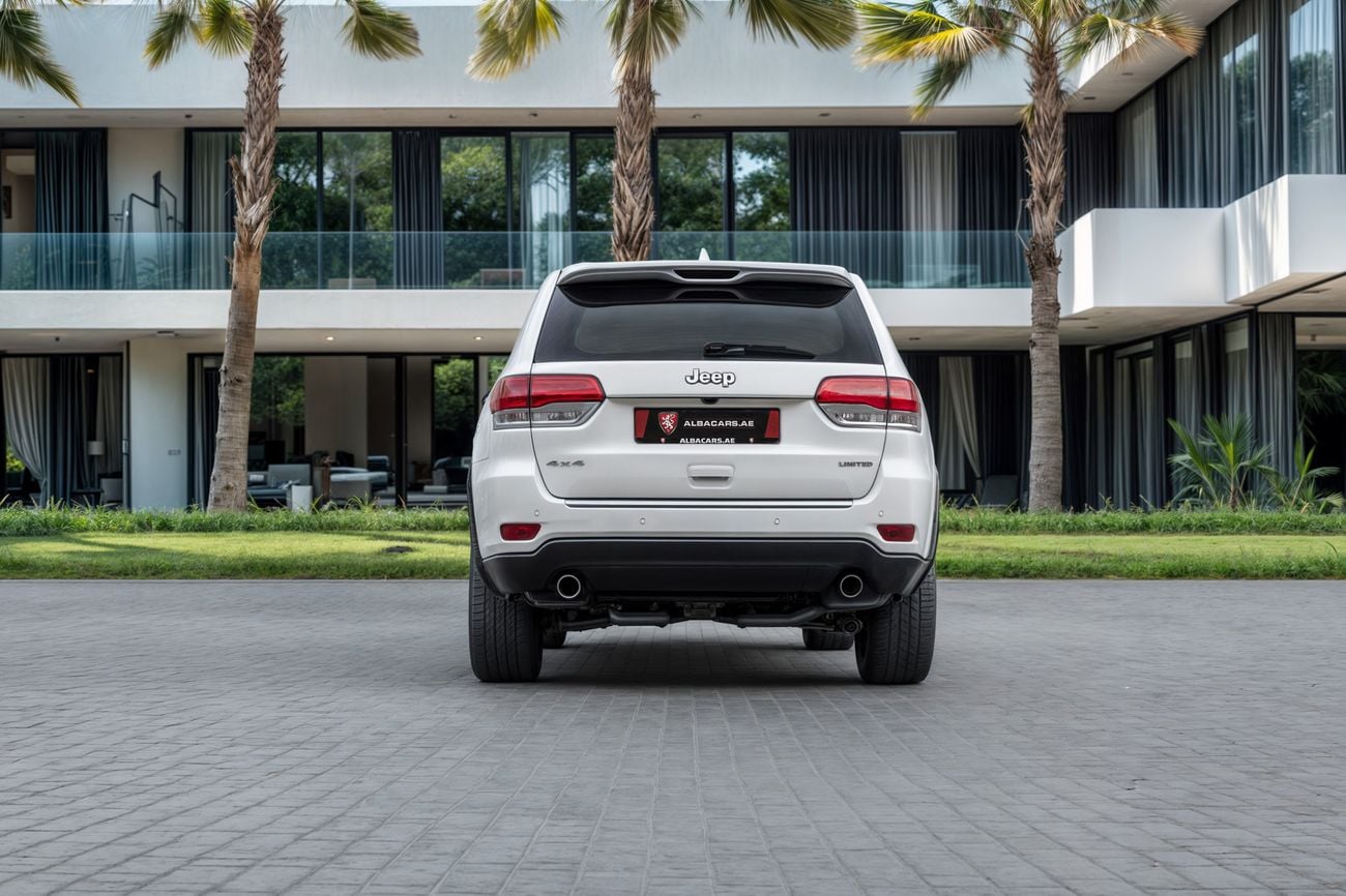 جيب جراند شيروكي Grand Cherokee | 1,567 P.M | 0% Downpayment | Full Jeep Service History | Limited | Under Warranty!