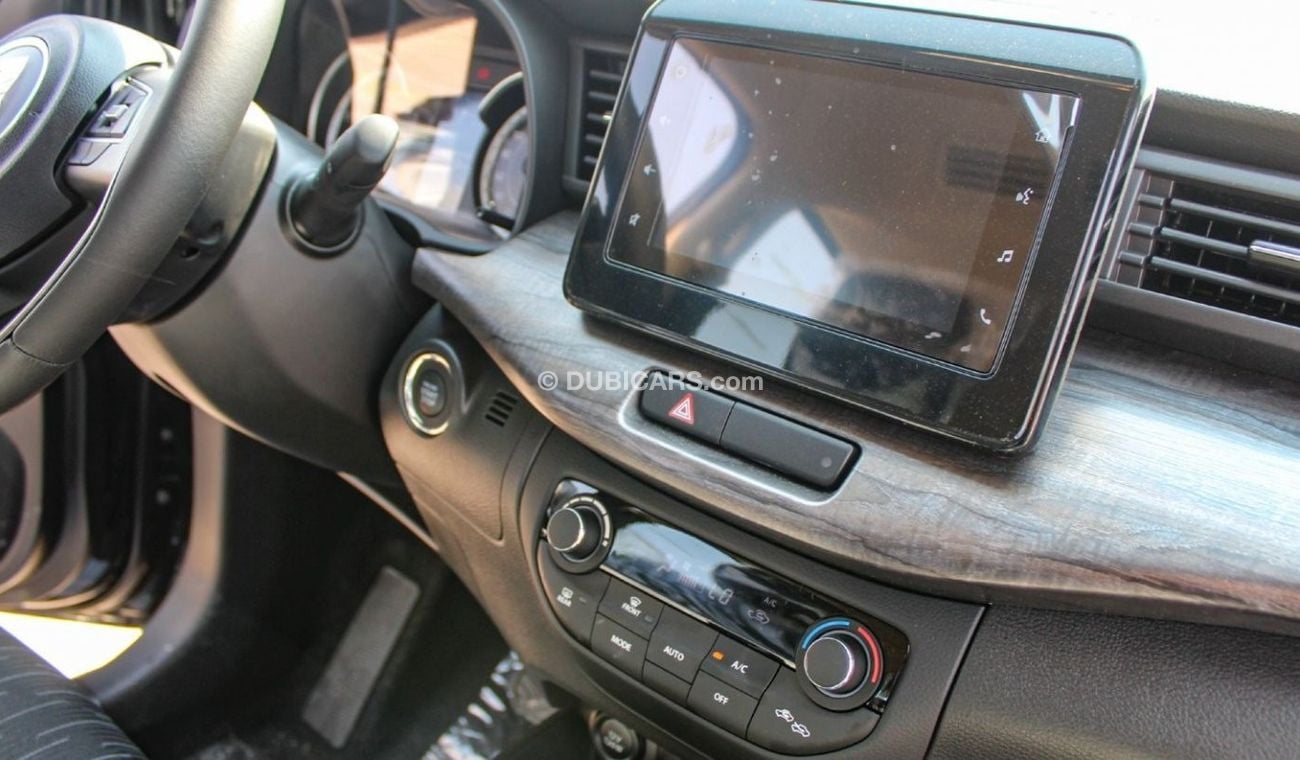 Suzuki Ertiga SUZUKI ERTIGA GLX