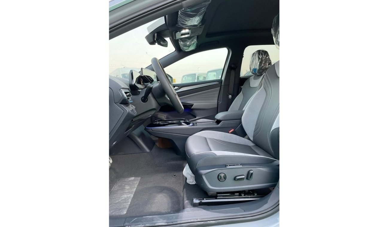 Volkswagen ID.4 Crozz PRO  WITH SUN ROOF \ MEMORRY SEATS \ DIPLAY