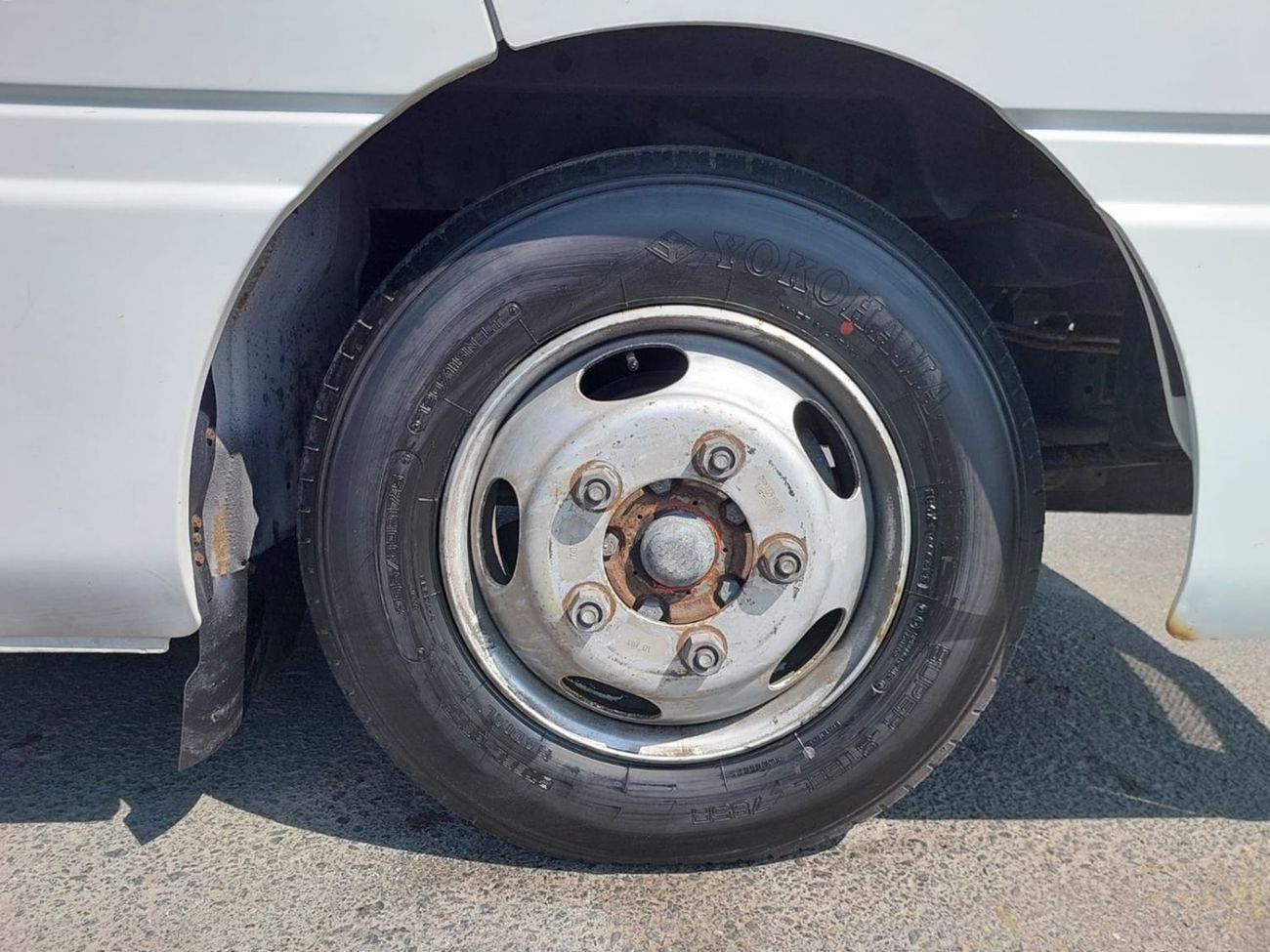 Nissan Civilian (RAMADAN OFFER) NISSAN CIVILIAN BUS RHD 2001 MODEL 4.2 L DIESEL AUTOMATIC(PM05203)