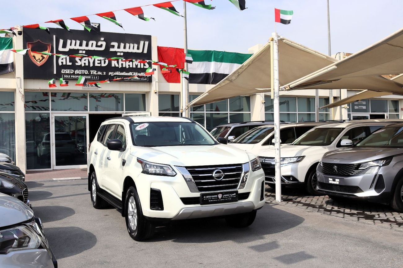 نيسان إكستيرا SE 2.5L RWD