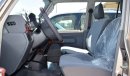 Toyota Land Cruiser Pick Up Limited LX V6 4WD