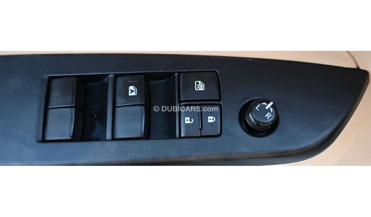 تويوتا يارس 2019 خليجي بحالة ممتازة بدون حوادث صبغ وكالة