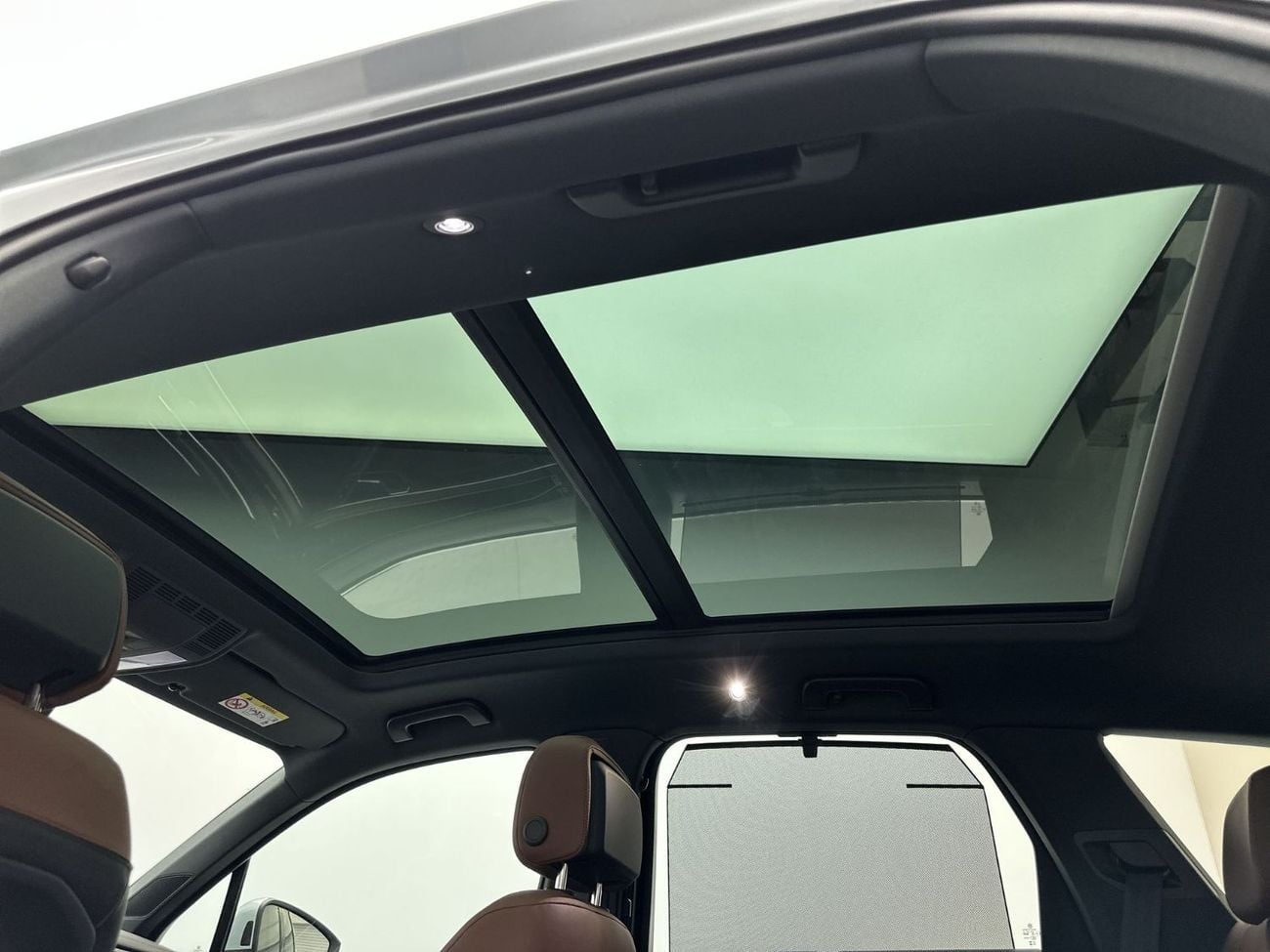 فولكس واجن طوارق 3.0T TL (340 HP) Touareg Elegance + Tirano (Ref#02378)