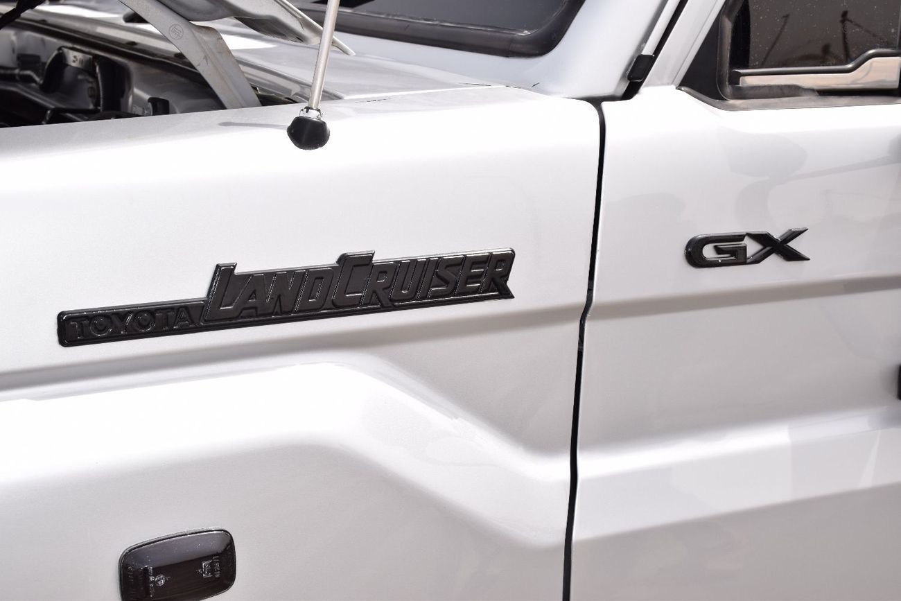 Toyota Land Cruiser Pick Up PICKUP DLX 4.5L PICKUP 4.5L