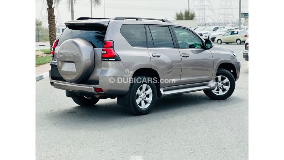 Used Toyota Prado 2016 for sale in Dubai 605170