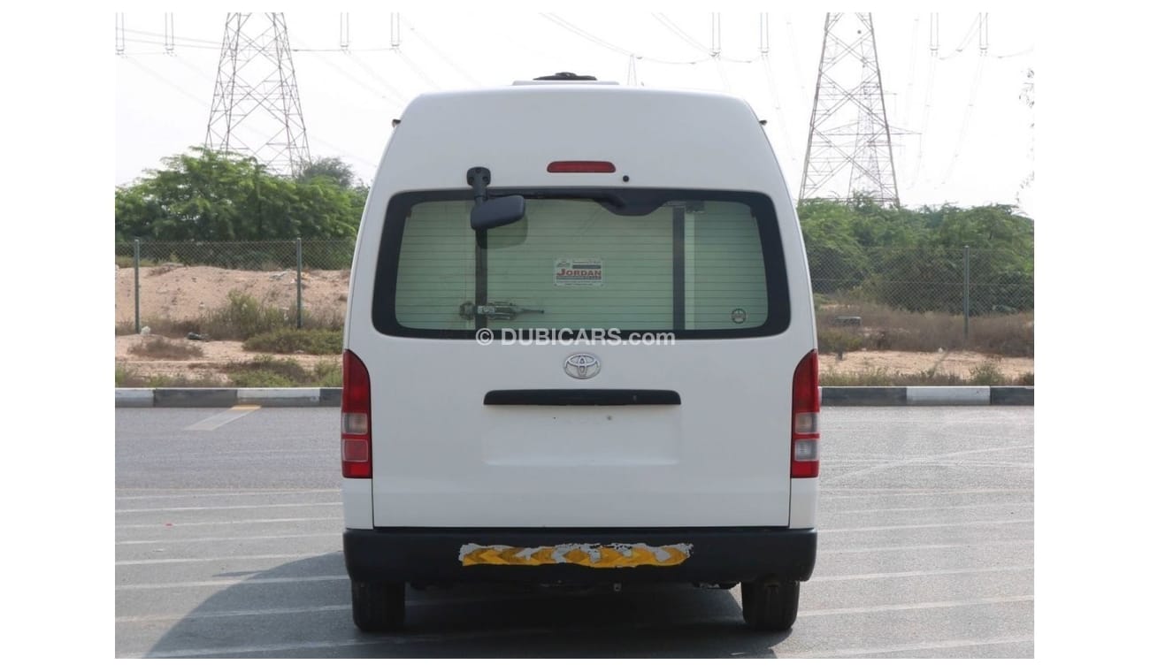 Toyota Hiace 2018 | HIACE FREEZER MULTI PURPOSE DELIVERY VAN WITH GCC SPECS AND EXCELLENT CONDITION