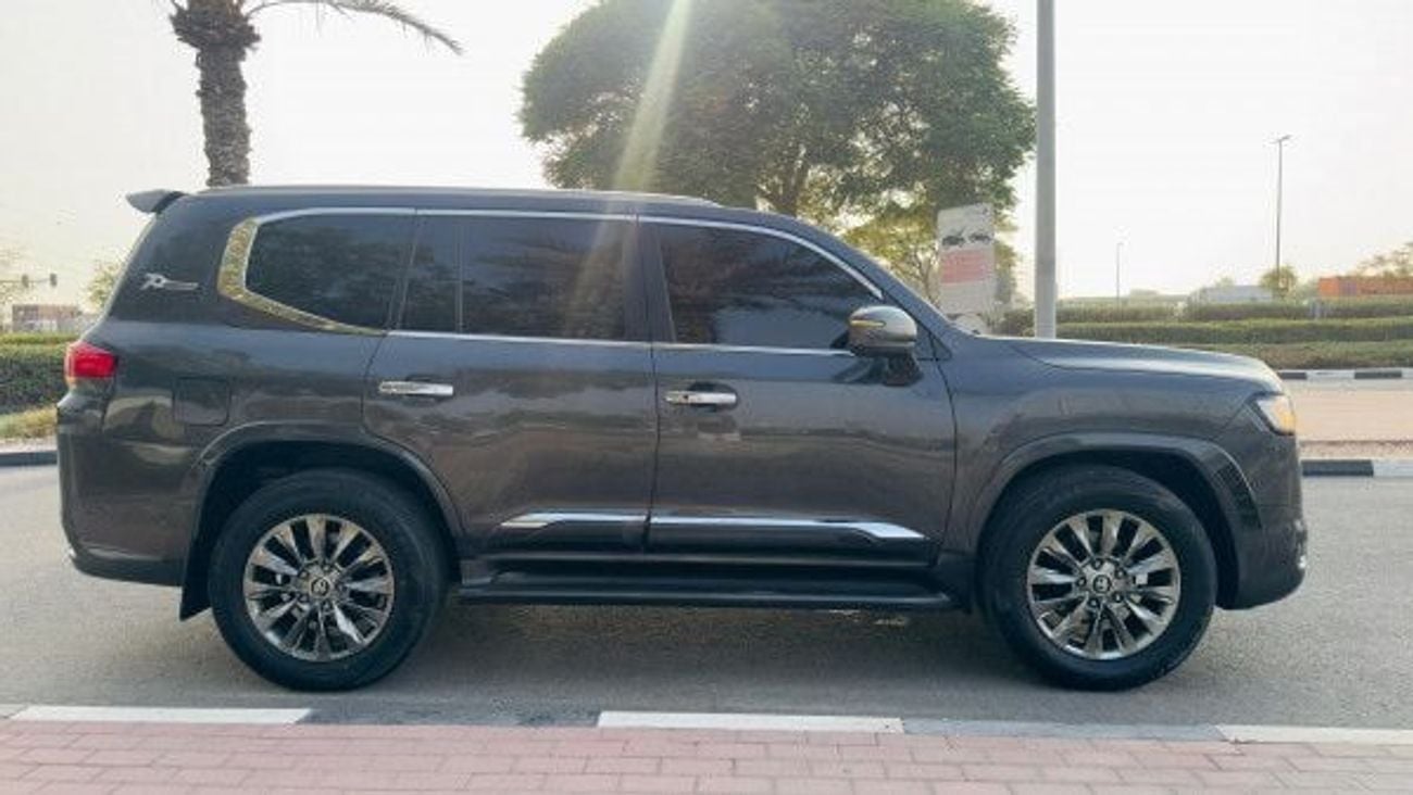 Toyota Land Cruiser MODIFIED TO LC300 2025 | LHD | 4.0L PETROL ENGINE | AUTOMATIC TRANSMISISON | 360 VIEW CAMERA